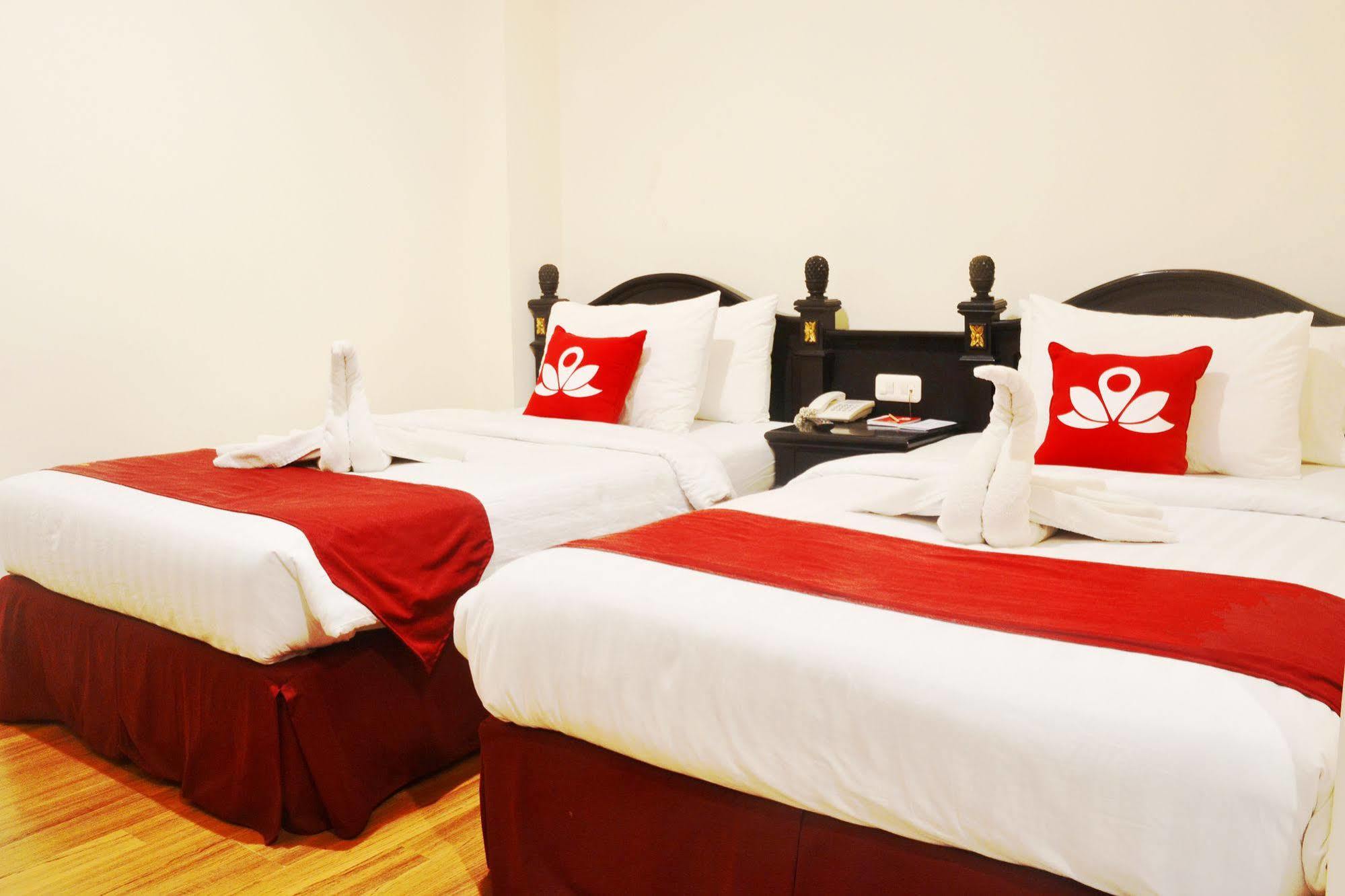 Zen Rooms Sultan Iskandar Muda سورابايا المظهر الخارجي الصورة